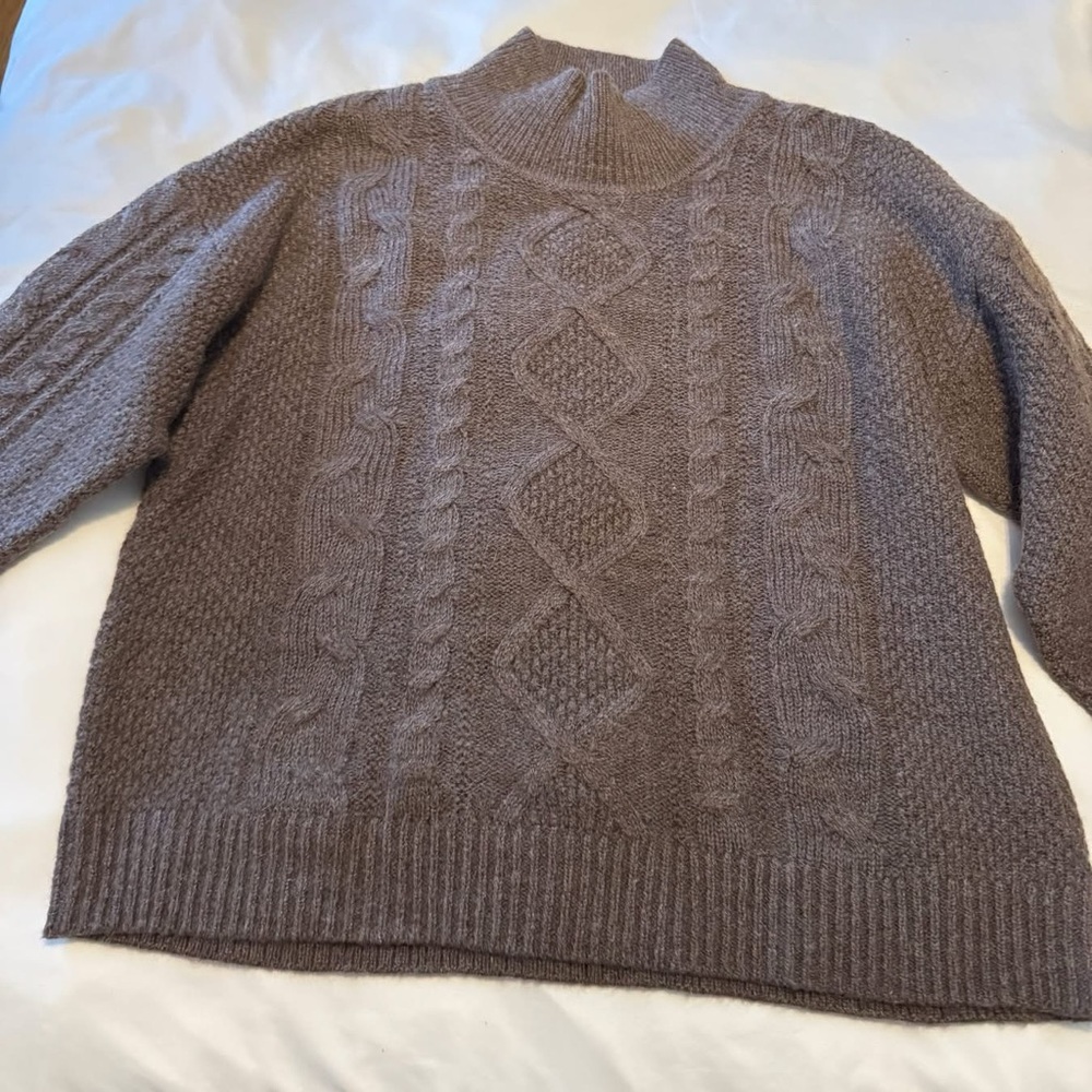 NWT Gap - Wool Blend Turtlneck Sweater - Size Large
